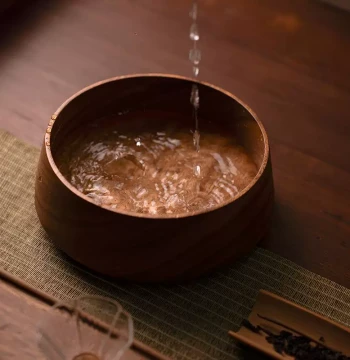Walnut Wood Jian Shui Water Bowl - Solid Wood Dry Bubble Tea Wash Basin for Kung Fu Tea Ceremony Accessories (Various Sizes)