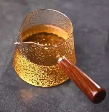 Side-Handle Fairness Cup Tea Strainer Set Thickened Heat-Resistant Hammered Glass Kung Fu Tea Accessory Filter Gongbei Tea Server