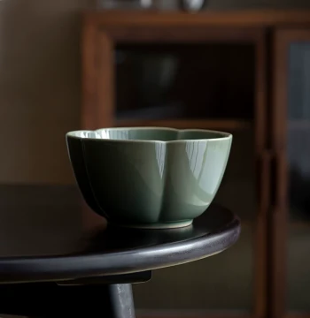 Caomuci Yue Kiln Celadon Petal-Shaped Jian Shui, Ceramic Tea Washing Vessel, Chinese-Style Large Gongfu Tea Set, Brush Washing Basin, Tea Dregs Jar, Water Vessel