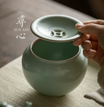 Xunxin Sky-Blue Ru Kiln Jian Water Vessel, Small Crackle Glaze Tea Waste Container, Gongfu Tea Ceremony Accessory, Wastewater Jar