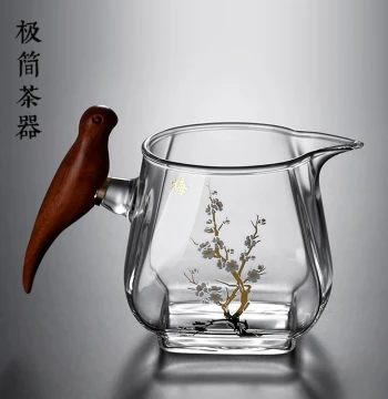 Premium Square Magpie Side-Handle Transparent Glass Fairness Cup – Heat-Resistant Tea Divider, Gongdao Bei, and Kung Fu Tea Accessory