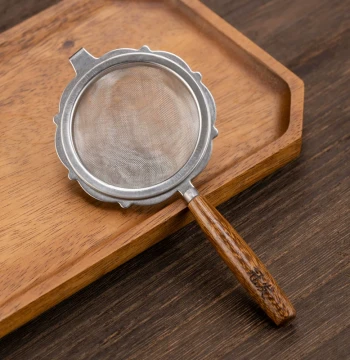 Tea Strainer and Filter, Stainless Steel Premium Tea Sieve, Double-Layer Fine Mesh Tea Filter, Brewing Tea Net, Tea Leaf Filter Device