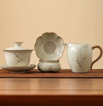 Ju-Ding Ru Kiln Fair Cup Three-Piece Set: Premium Ceramic Tea Divider, Kung Fu Tea Set for Home Use, Integrated Tea Sea and Tea Strainer