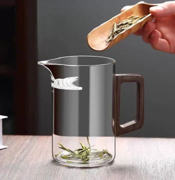 High Borosilicate Glass Green Tea Brewer, Crescent Moon Fair Cup with Integrated Tea Strainer, Filtered Teapot, Tea Set
