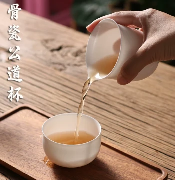Premium Thin Bone China Ceramic Tea Sea and Fairness Cup Set, High-End Kung Fu Tea Server with Filter and Tea Strainer, Three-Piece Heat-Resistant Set