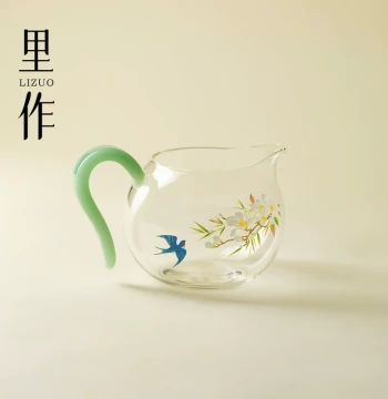 Lizuo Transparent Heat-Resistant High Borosilicate Glass Fair Cup with Handle - Premium Gongfu Tea Set Accessory for Tea Serving and Sharing
