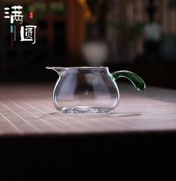 Light Luxury Little Sparrow Gongdao Cup – Emerald Green Handle Thickened Heat-Resistant Glass Tea Sea, Single Divider, Public Cup, and Teacup