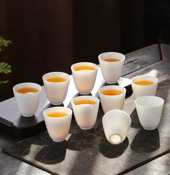 Mutton Fat White Porcelain Tea Cups, 10 Pieces Kung Fu Small Tea Cups, Ceramic 6-Pack, Specialized for Drinking Tea, Household Guest Tasting Cups