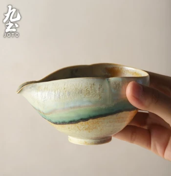 Jiutu Japanese-Style Kung Fu Tea Fairness Cup – Handcrafted Wood-Fired Jingdezhen Ceramic Tea Server with Rustic Elegance