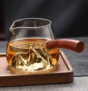 Guanfa Guanshan Side-Handle Fair Cup Thickened Glass Heat-Resistant Premium Gongbei Large Tea Divider Tea Strainer Tea Sea Tea Set