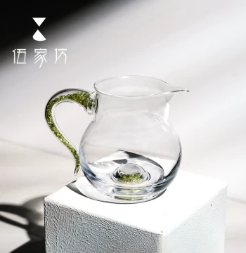 Wujiafang Qinglan Olivine Tea Sea – Crystal Glass Gongdao Cup, Handcrafted Heat-Resistant Large-Capacity Tea Server