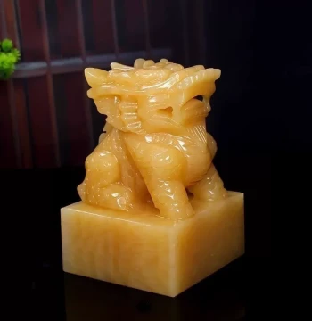 Natural Jade Qilin Official Seal, Imperial Jade Seal, Commander's Seal, Wealth-Attracting Ornament, House-Guarding Piece for Chinese Style Living Room, Entryway, or Office Desk