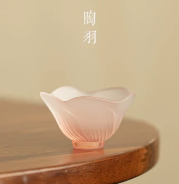 Frosted Glass Tulip Petal Cup - Master's Personal Tea Tasting Cup for Home Kung Fu Tea Set