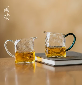 Huaxu Hammered Textured Translucent Fairness Cup - Home Anti-Scald Tea Sea, Thickened Heat-Resistant Glass Tea Server