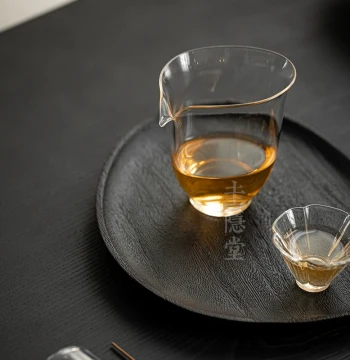 Guiyin Tang High-Transparency High Borosilicate Heat-Resistant Glass Fair Cup - Zen-Style Public Cup, Tea Distributor, Minimalist Tea Sea, and Brewing Cup