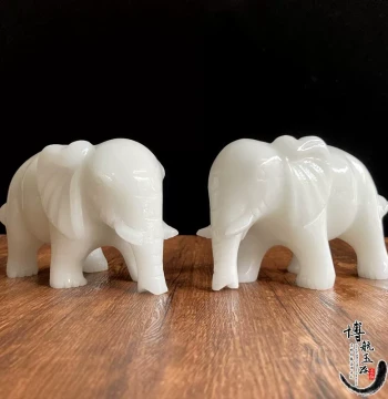White Jade Water-Absorbing Elephant Ornament Pair Animal Decor for Living Room Entryway Natural Jade Carving New Chinese Style