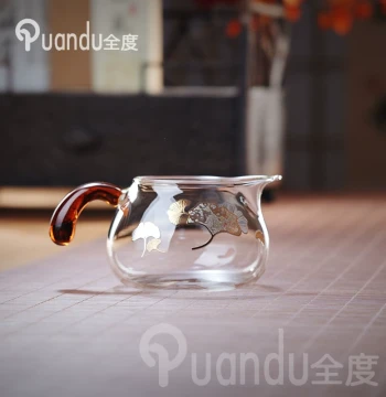 Light Luxury Sparrow-Design Fairness Cup, Thickened Heat-Resistant Glass Tea Server with Green Handle
