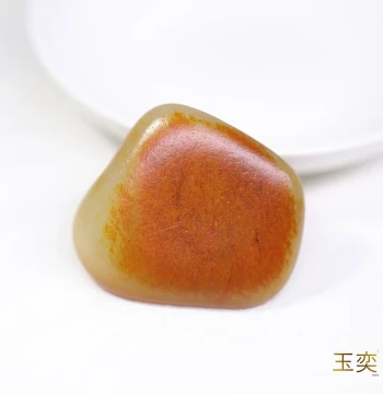 Yuyi Xinjiang Hetian Jade Seed Material, 55.8g Unique Seed with Distinctive Red Skin, Collectible Raw Jade Stone