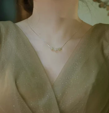 New Chinese Style Jade Pendant Necklace for Women - Light Luxury Niche Design, Premium Clavicle Chain with Ancient Fashion Personality