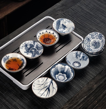 [New Arrival 6-Piece Set] Blue and White Porcelain Underglaze Conical Tea Cups, Master Cup Set for Home Use and Tea Tasting