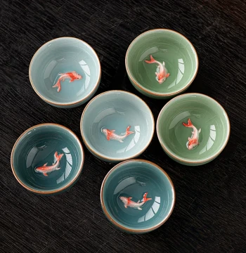 Ge Kiln 'Yearly Surplus Fish' Small Tea Cup, Handmade Single Koi Teacup with Crackle Ice Glaze for Tasting