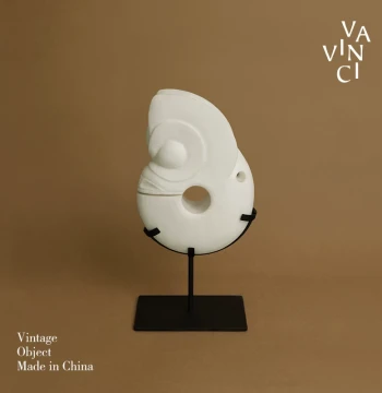 Fanqi [Jade Pig-Dragon] - Neolithic Style Imitation Carved Jade Bi Ornament for Showrooms, Hotels, and Homestay Decor