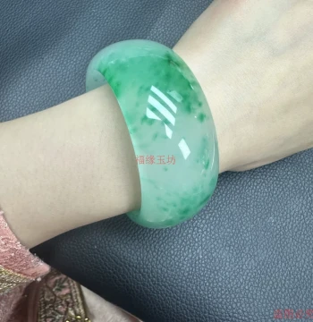 Premium Jadeite Ice-Translucent Green Flower Bangle, Wide Tire Style, Extra-Wide Peace Bangle for Women, Jade Bangle, Bracelet, Hand Jewelry