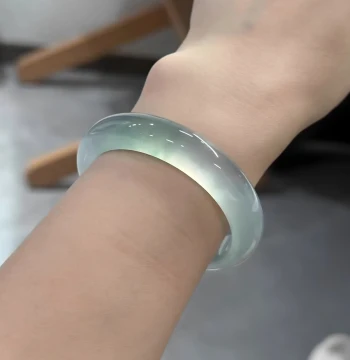 Zuixiangwu 'Yingkong Series' Premium Genuine Myanmar Ice-Translucent Floating Flower Jadeite Bangle for Women - Treated Jade