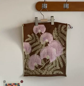 Cotton Gauze Square Towel with Hook, Soft and Absorbent