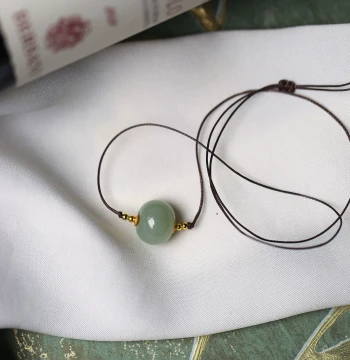 Natural Hetian Jade Inlaid Drum Bead Pendant Clavicle Chain, Women's Jade Lu Lu Tong Sweater Chain Hanging Ornament