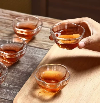 10-Piece Plum Blossom Cup Set, Handmade Transparent Creative Owner's Cup, Thickened Japanese Style Heat-Resistant Water Cup