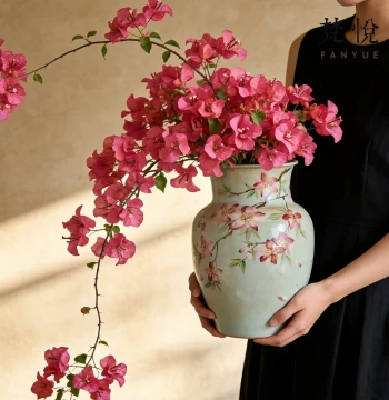 Jingdezhen Handmade Retro Large Caliber Hand-Painted Peach Blossom Ceramic Vase High Model Mid-Century Modern High-End Feel Hydroponic Flower Vessel