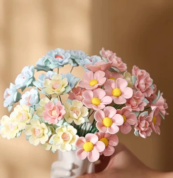 Jingdezhen Ceramic Rose Branch Simulated Flower Everlasting Bouquet Vase Insertion Handmade Ornament Decor Holiday Gift