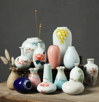 Jingdezhen Ceramic Small Vase Instagram Style Bedroom Hydroponic Plant Living Room Ornament Flower Arrangement Dried Flower Handmade Decoration