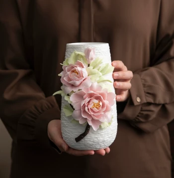 Ceramic Vase Ornament for Living Room Flower Arrangement, Pure Handmade Pinched Flowers, Light Luxury Minimalist Ceramic Vase for Dried and Fresh Flowers