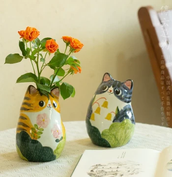 Guanci Cat-Shaped Flower Vase Creative Hand-Painted Ceramic Vase Jingdezhen Handmade Cute Cat Ornament Decoration