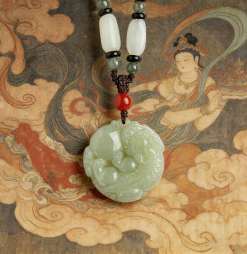 Authentic Natural Hetian Jade Double-Sided Pixiu Pendant – Unisex Zodiac Horse Amulet for Benming Year