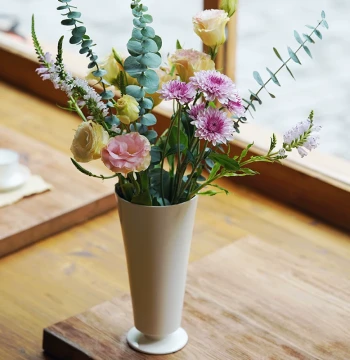 Manxu Tiansu Tall Foot Flower Vase – Hand-Thrown Ceramic Vase, Modern Minimalist Home Decor
