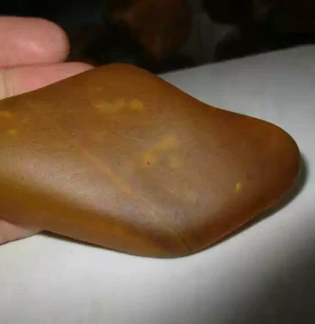 Yellow Wax Stone Rough Carving Material Ornamental Stone Jade Pattern Stone Picture Shape Stone Gold Vein Stone Silver Vein Stone Fine Wax Jelly