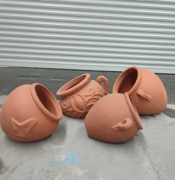 Red Clay Slanted Pot Inverted Jar Handmade Earthenware Flower Pot Geranium Terracotta Breathable Water-Absorbing Ceramic Home Ornament High-Temperature