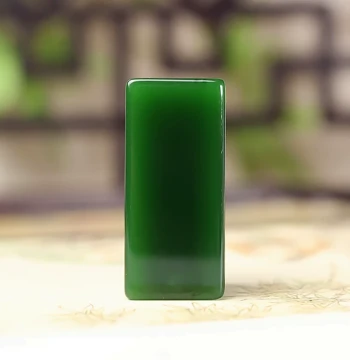 Natural Xinjiang Hetian Jade Jasper Seal Jade Material Seal Cutting Calligraphy Painting Name Seal Spinach Green Jasper Hand Piece