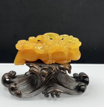 Natural Jade Yunnan Huanglong Jade Premium Jewelry Overlord Pixiu Pendant Authentic Sweater Chain Jade Amulet Gift with Certificate
