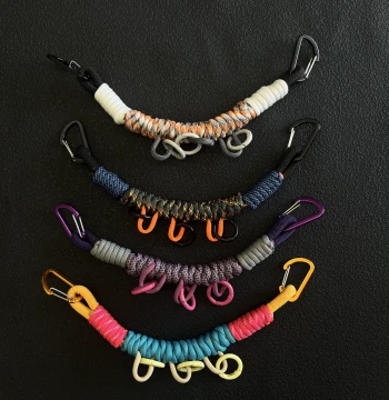 Outdoor Hiking Backpack DIY Modification: Universal Hanging Bag Strap, Backpack Charm, Paracord Handwoven Bag Decoration Rope Chain