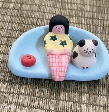 Handmade Sofa Figurine Incense Holder Small Ornament Hand-Pinched Cat Flower Insert Hand-Painted High-Temperature Ceramic Flower Insert Display Item Gift
