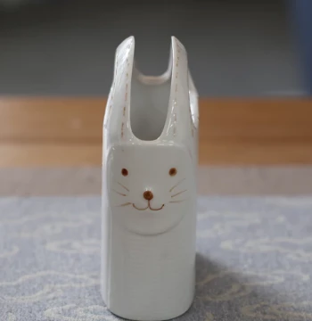 Export Ceramic Vase, Flower Arrangement Hand-Painted Underglaze Fresh Style for Homestay and Hotel, Cute Cat Ornament