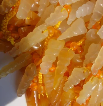 Yunnan Baoshan Tengchong Longling Natural Yellow Dragon Jade Authentic DIY String Pendant Car Interior Hanging Ornament Flower Bag Style