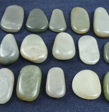 Hetian Jade Qinghai Mountain Material Green-White Jade Handpiece Pendant Raw Stone Reshaped Authentic Supported by Jewelry & Gemstone Institution Appraisal