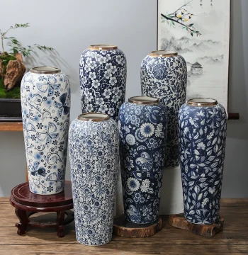 35CM Tall Jingdezhen Blue and White Porcelain Vase - Gold-Rimmed Slim Radish-Shaped Handmade Flower Holder for Home or Showroom Display