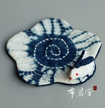 Bumingtang Blue-Dyed 3D Cute Animal Cartoon Fabric Coasters - Handmade Tie-Dye Embroidered Pure Cotton Tea Cup Mats