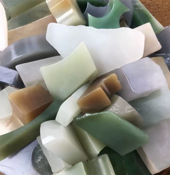 500g Xinjiang Hetian White Jade and Jasper Small Pieces, Scraps, and Offcuts for Practice or Fish Tanks, Free Shipping